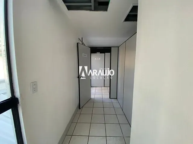 Sala para alugar, no bairro Centro em Itajaí