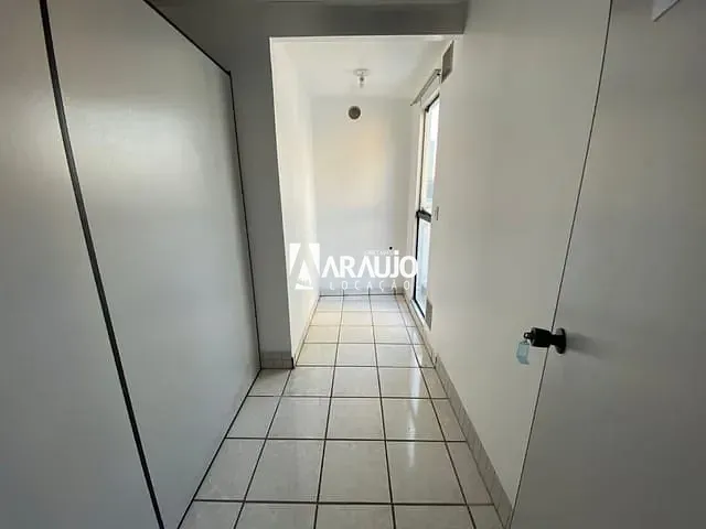 Sala para alugar, no bairro Centro em Itajaí
