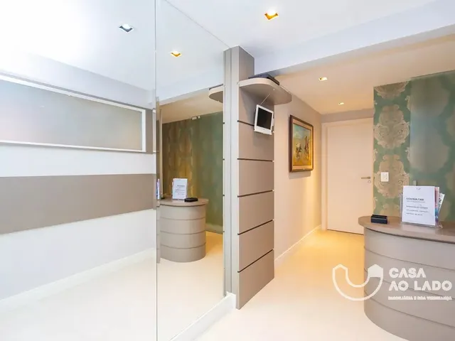Sala à venda, no bairro Centro em Curitiba