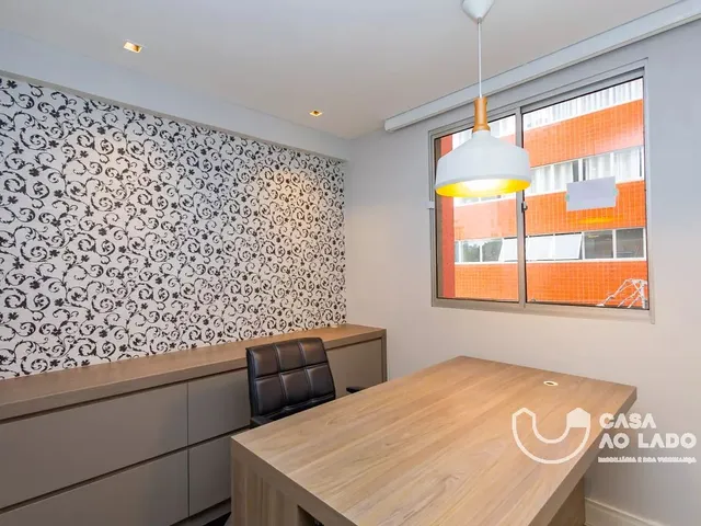 Sala à venda, no bairro Centro em Curitiba