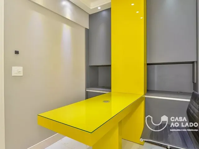 Sala à venda, no bairro Centro em Curitiba
