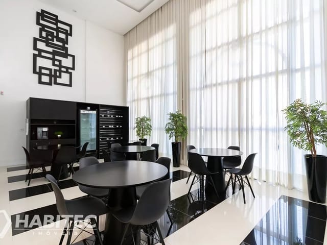 Sala à venda, no bairro Cristo Rei em Curitiba