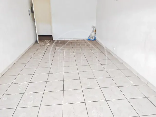 Sala para alugar, no bairro Rio Bonito em São Paulo