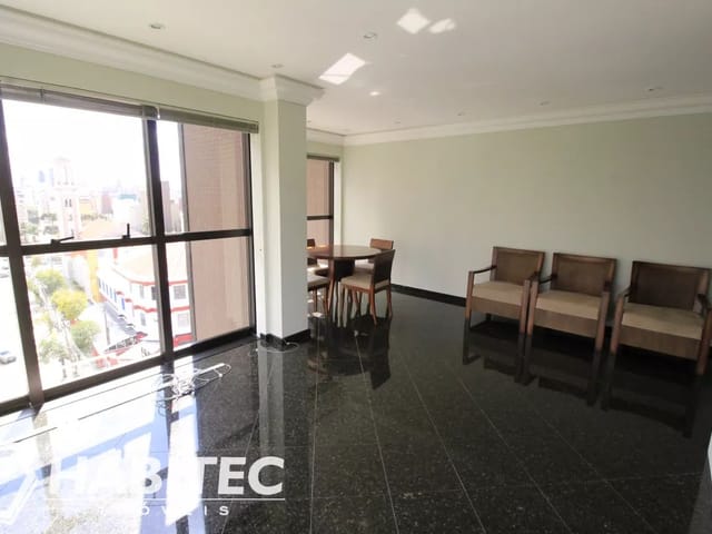 Sala à venda, no bairro Batel em Curitiba