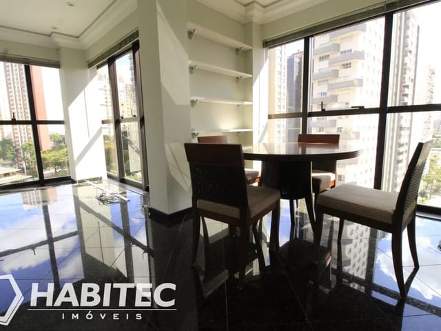 Sala à venda, no bairro Batel em Curitiba
