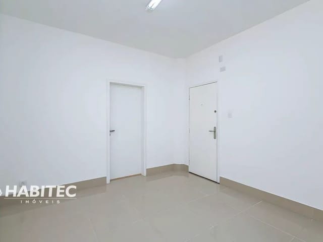Sala para alugar, no bairro Centro em Curitiba