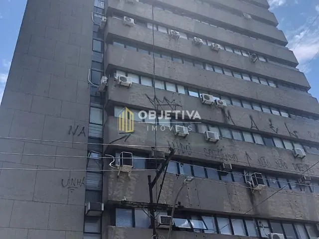 Sala à venda, no bairro Floresta em Porto Alegre