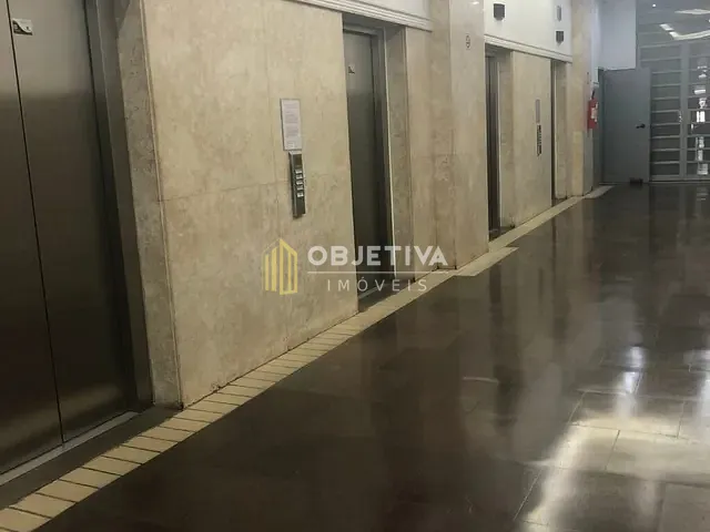 Sala à venda, no bairro Centro Histórico em Porto Alegre