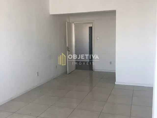 Sala à venda, no bairro Centro Histórico em Porto Alegre