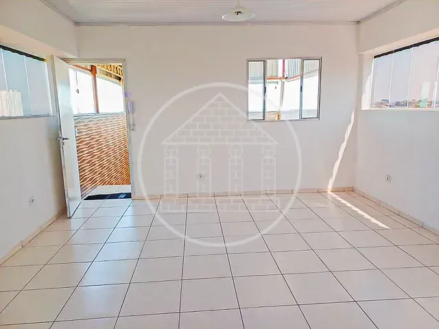 Sala com 70m², para alugar, no bairro Vila Santo Antônio em São Paulo