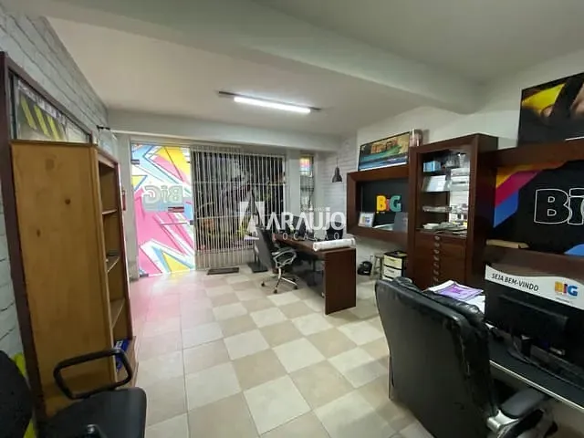 Sala para alugar, no bairro Centro em Itajaí