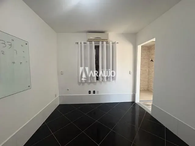 Sala para alugar, no bairro Meia Praia em Navegantes