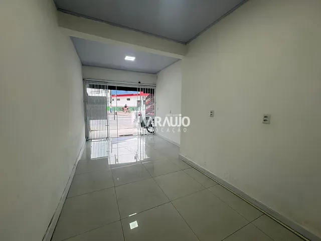 Sala com 20m², para alugar, no bairro Machados em Navegantes