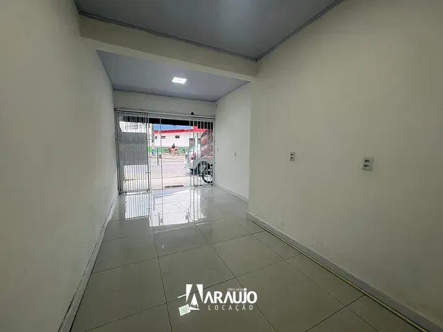 Sala com 20m², para alugar, no bairro Machados em Navegantes