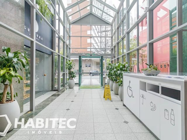 Sala para alugar, no bairro Centro em Curitiba