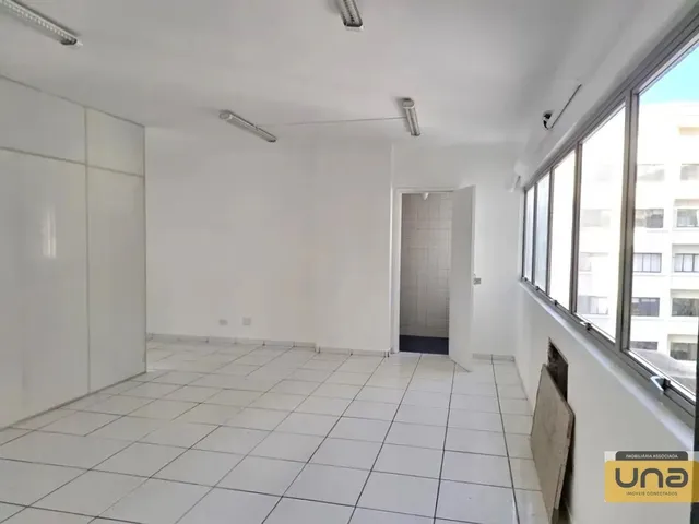 Sala para alugar, no bairro CENTRO em Curitiba