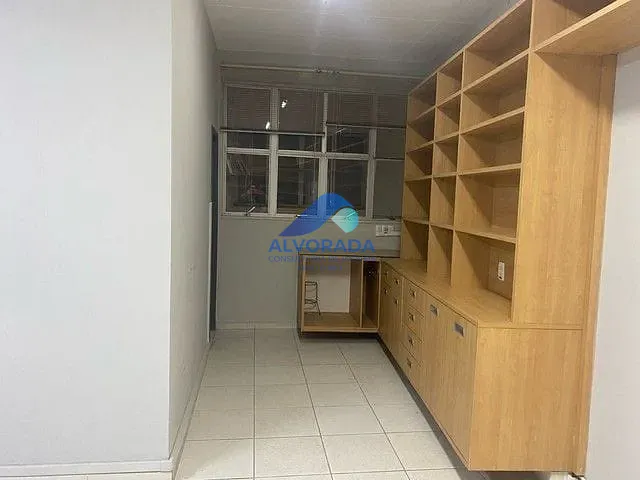 Sala à venda, no bairro Jardim São Dimas em São José dos Campos