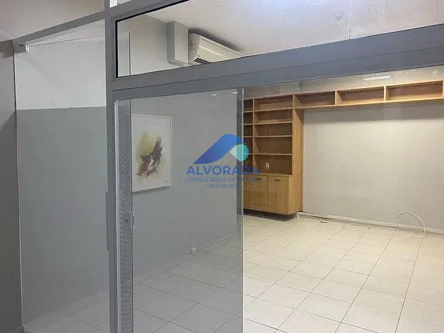 Sala à venda, no bairro Jardim São Dimas em São José dos Campos