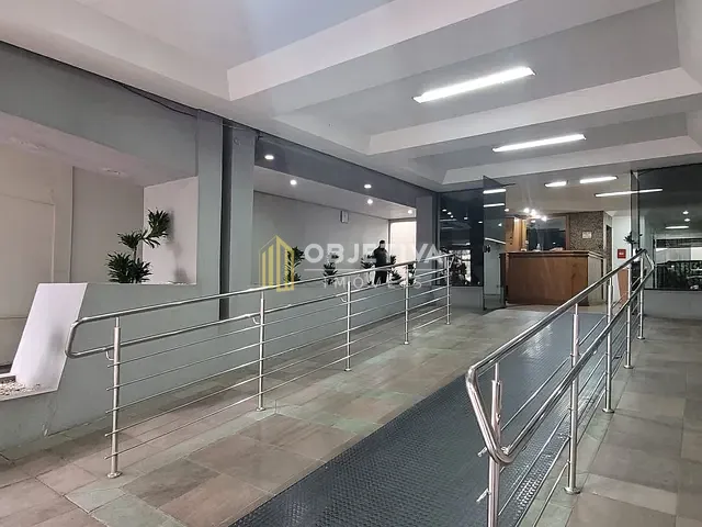 Sala com 55m², para alugar, no bairro Moinhos de Vento em Porto Alegre