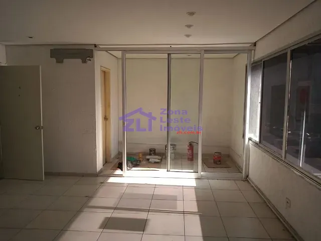 Sala com 800m², à venda, no bairro Vila Carrão em São Paulo