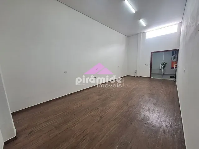 Sala com 36m², para alugar, no bairro Martim de Sá em Caraguatatuba