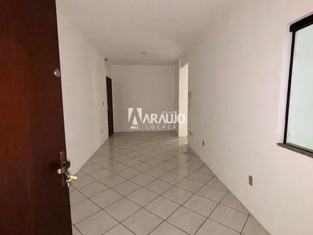 Sala para alugar, no bairro Cordeiros em Itajaí