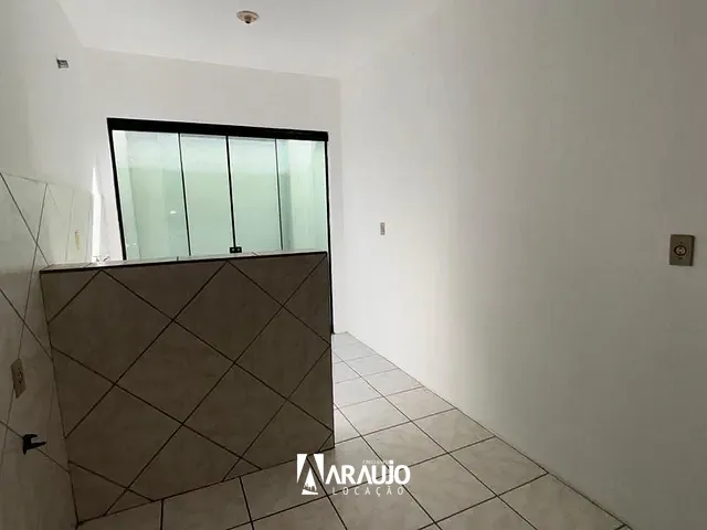 Sala para alugar, no bairro Cordeiros em Itajaí