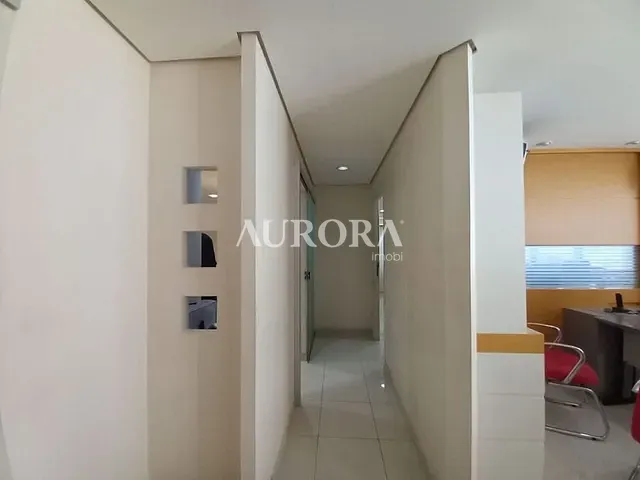Sala com 139m², à venda, no bairro Centro em Londrina