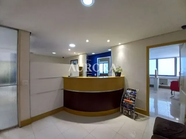 Sala com 139m², à venda, no bairro Centro em Londrina