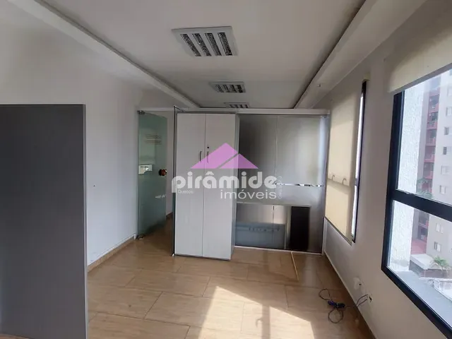 Sala com 40m², à venda, no bairro Centro em São José dos Campos
