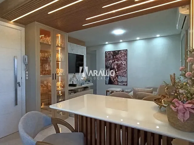 Apartamento 3 quartos e 1 banheiro, para alugar, no bairro CENTRO em Balneário Piçarras