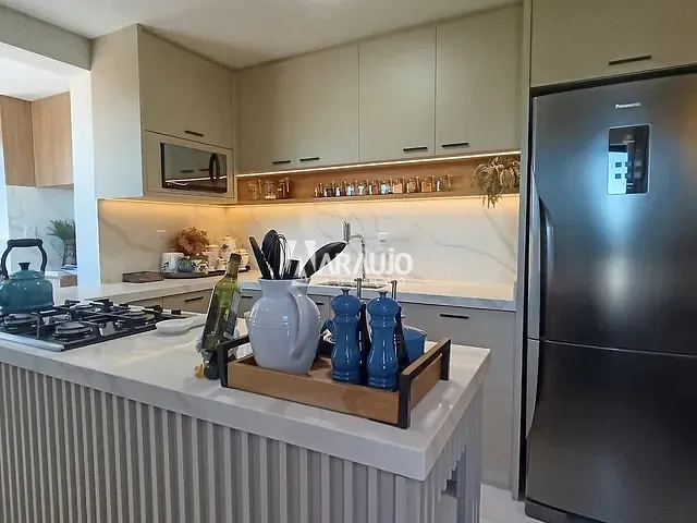 Apartamento 3 quartos e 1 banheiro, para alugar, no bairro CENTRO em Balneário Piçarras