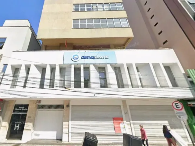 Sala para alugar, no bairro Centro em Curitiba