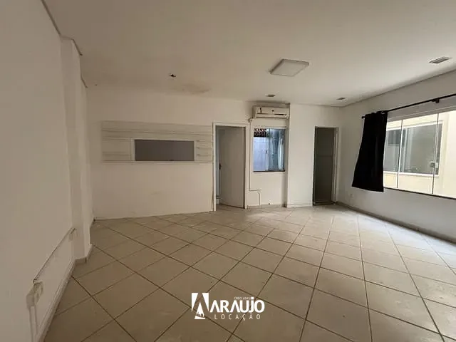 Sala para alugar, no bairro Centro em Itajaí
