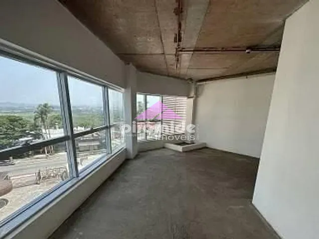Sala com 37m², à venda, no bairro Centro em São José dos Campos