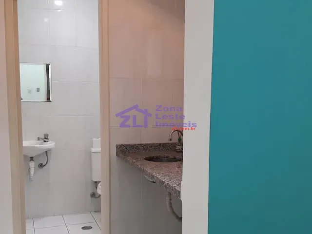 Sala com 28m², para alugar, no bairro Belenzinho em São Paulo