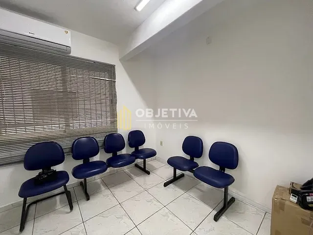 Sala para alugar, no bairro Centro em Novo Hamburgo