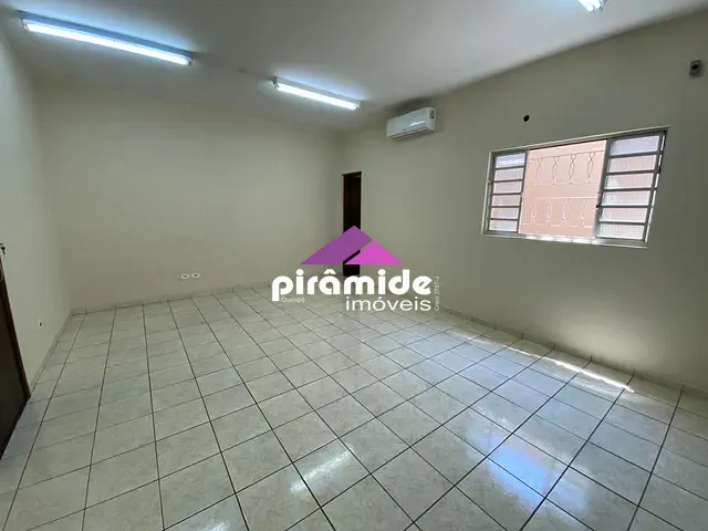 Sala com 30m², para alugar, no bairro Centro em São José dos Campos