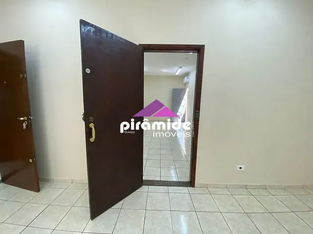Sala com 30m², para alugar, no bairro Centro em São José dos Campos