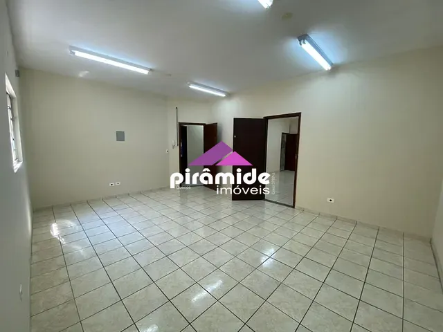 Sala com 30m², para alugar, no bairro Centro em São José dos Campos