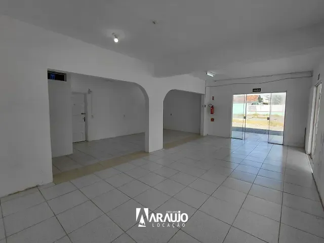 Sala para alugar, no bairro Meia Praia em Navegantes