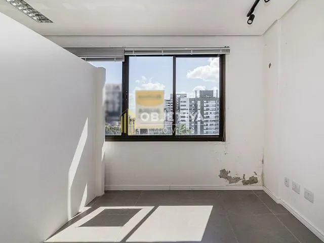 Sala para alugar, no bairro Menino Deus em Porto Alegre