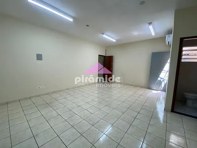 Sala com 30m², para alugar, no bairro Centro em São José dos Campos