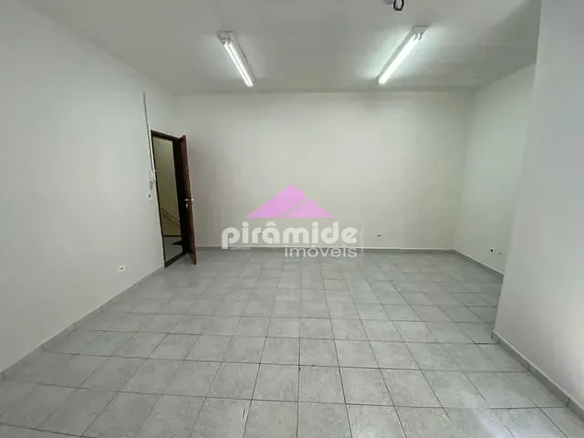 Sala com 30m², para alugar, no bairro Centro em São José dos Campos