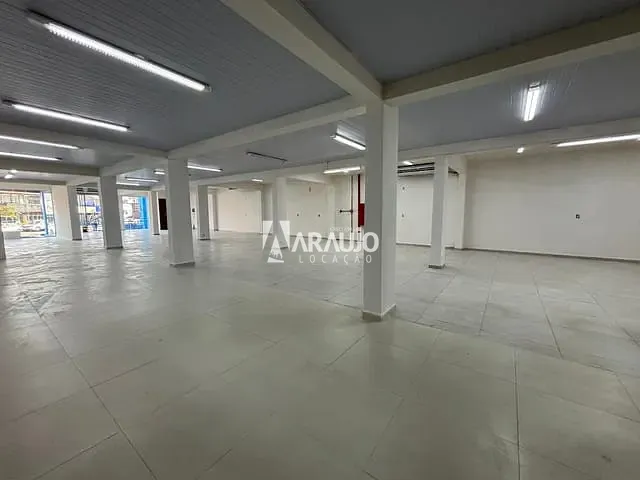 Sala para alugar, no bairro Cordeiros em Itajaí