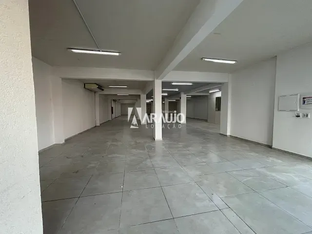 Sala para alugar, no bairro Cordeiros em Itajaí