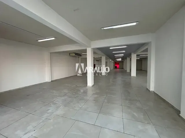 Sala para alugar, no bairro Cordeiros em Itajaí