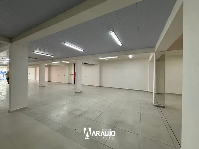 Sala para alugar, no bairro Cordeiros em Itajaí