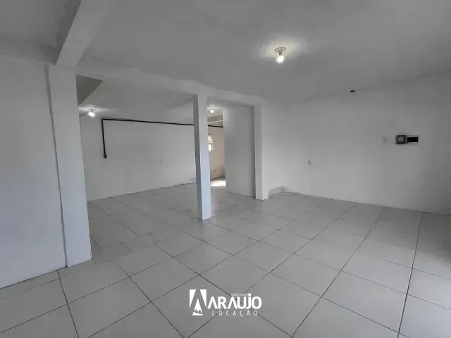 Sala para alugar, no bairro Meia Praia em Navegantes