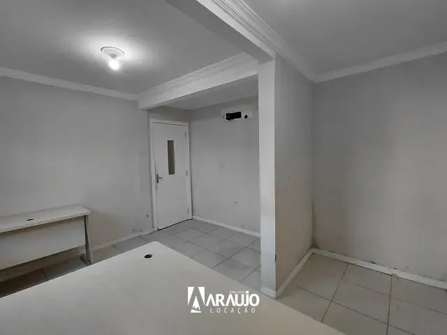 Sala para alugar, no bairro Cordeiros em Itajaí